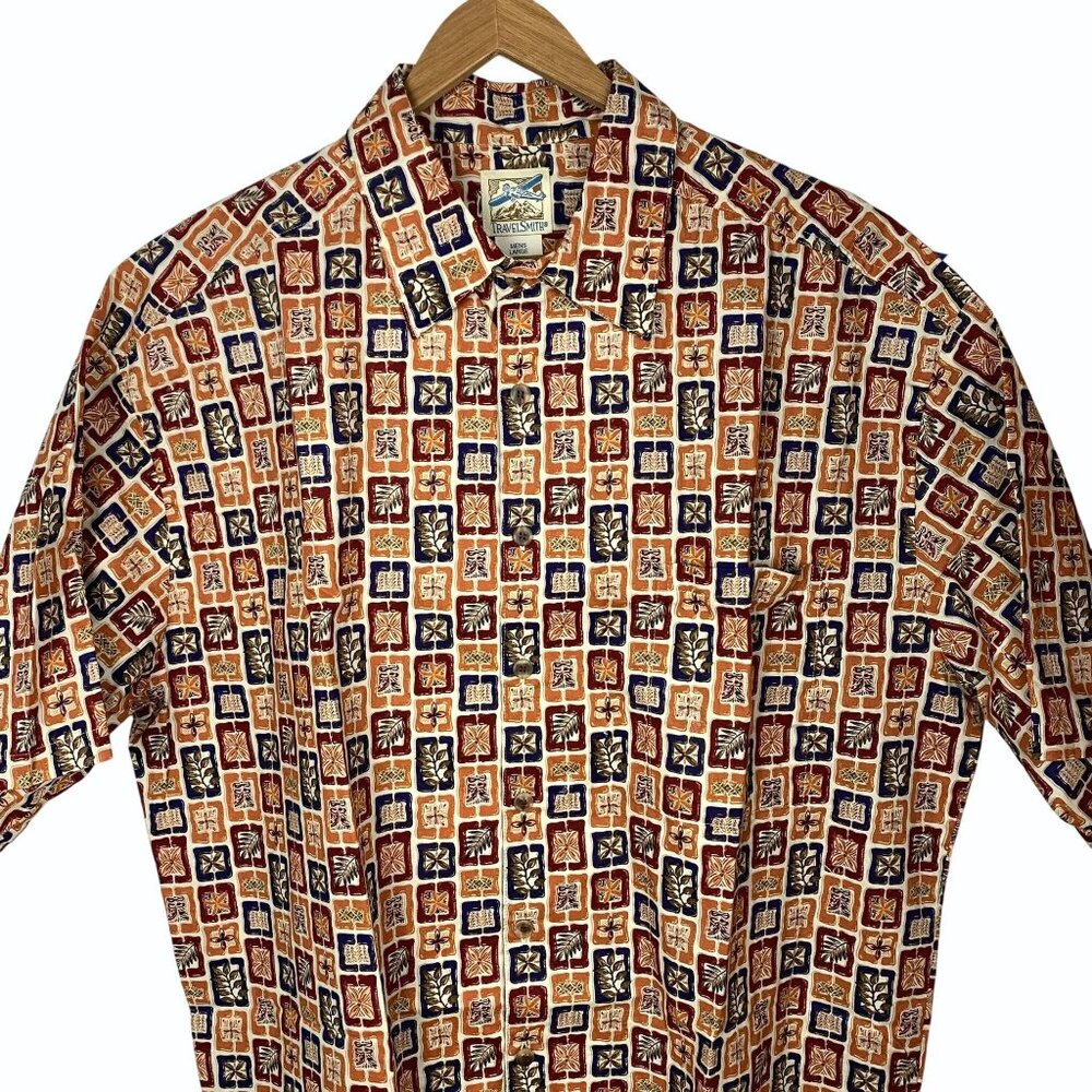 Travelsmith Mens Size Large Cotton Lawn Hawaiian Camp Shirt Tropical Tapa Print